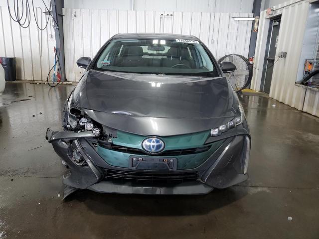JTDKARFP9H3045009 - 2017 TOYOTA PRIUS PRIM ნაცრისფერი ფოტო 5