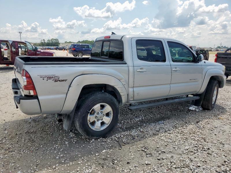 3TMJU4GN4CM127448 - 2012 TOYOTA TACOMA DOUBLE CAB PRERUNNER SILVER photo 3