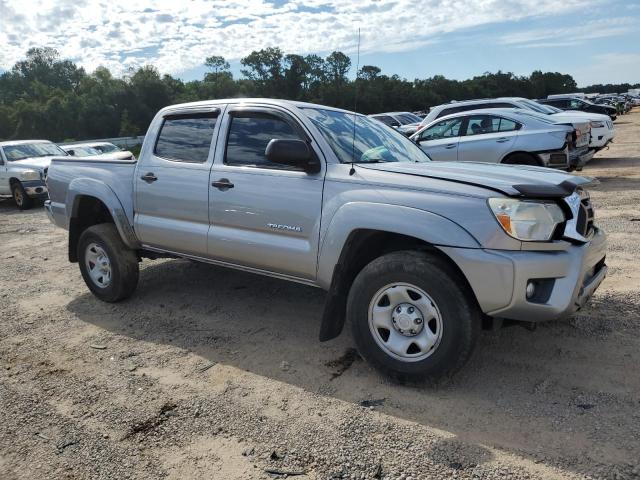 5TFJU4GN0FX082958 - 2015 TOYOTA TACOMA DOUBLE CAB PRERUNNER SILVER photo 4
