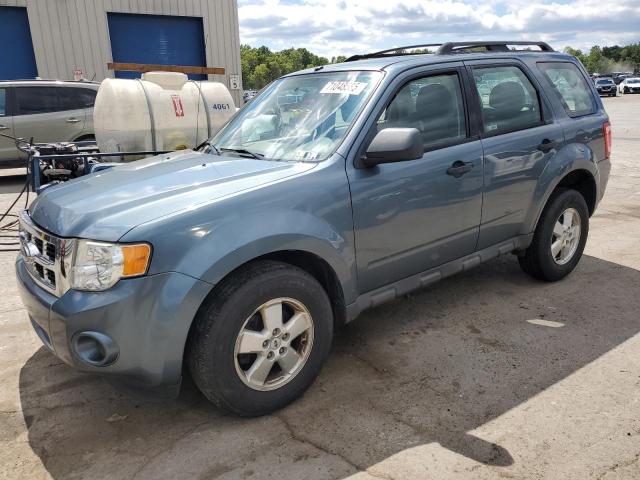 2010 FORD ESCAPE XLS, 