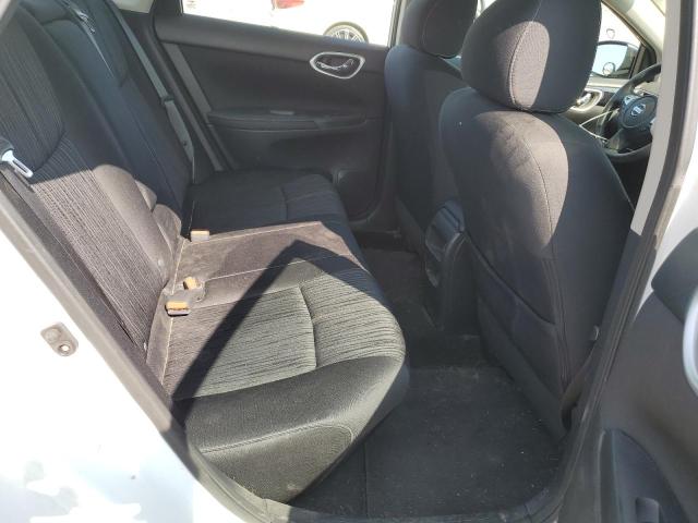 3N1AB7APXJY313683 - 2018 NISSAN SENTRA S თეთრი ფოტო 10