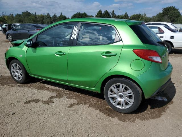 JM1DE1HY8B0130467 - 2011 MAZDA MAZDA2 GREEN photo 2