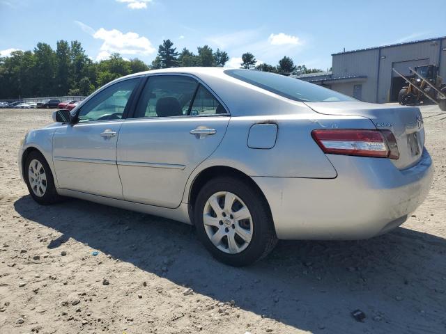 4T4BF3EK7AR012371 - 2010 TOYOTA CAMRY BASE ვერცხლისფერი ფოტო 2