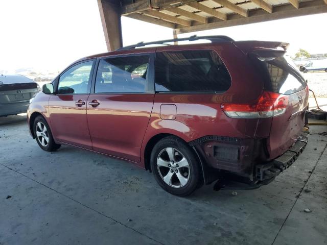 5TDKK3DC9DS353462 - 2013 TOYOTA SIENNA LE 勃艮第红 照片 2