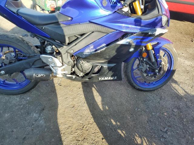 MH3RH17YXKK002901 - 2019 YAMAHA YZFR3 BLUE photo 9