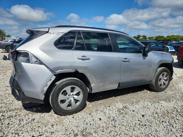2T3H1RFV6MC122209 - 2021 TOYOTA RAV4 LE SILVER photo 3