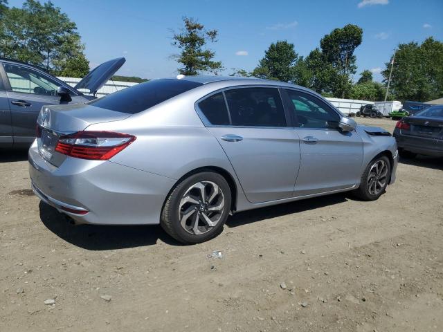 1HGCR2F82HA045296 - 2017 HONDA ACCORD EXL SILVER photo 3