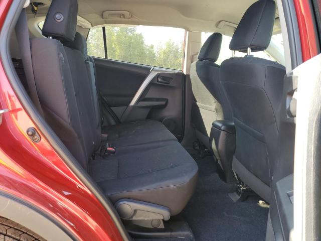 2T3ZFREV1HW402986 - 2017 TOYOTA RAV4 LE 红色 照片 11