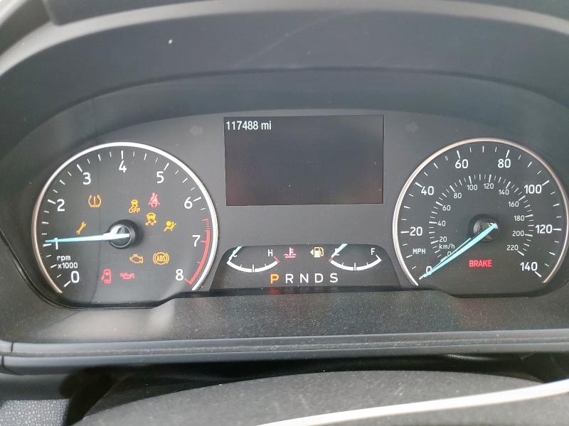 MAJ3P1TE5JC199767 - 2018 FORD ECOSPORT SE Сріблястий фото 9