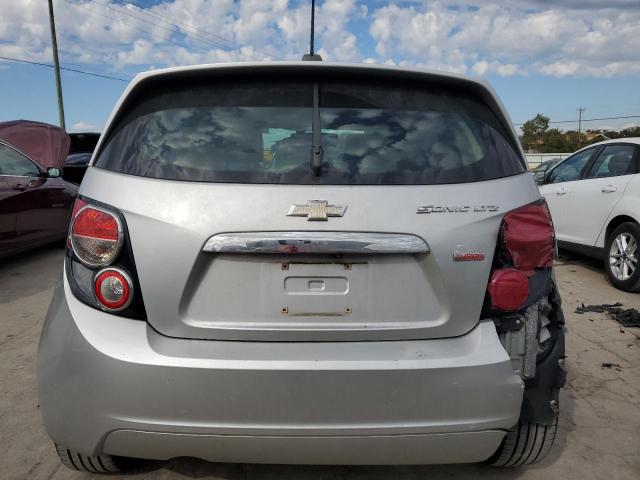 1G1JE6SB8F4199848 - 2015 CHEVROLET SONIC LTZ SILVER photo 6