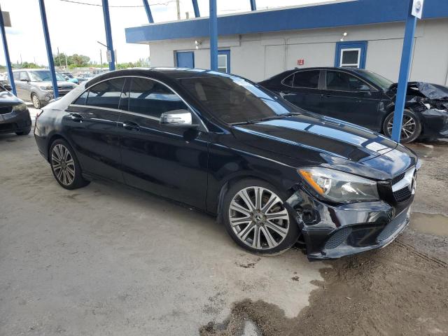 WDDSJ4EB9JN650298 - 2018 MERCEDES-BENZ CLA 250 BLACK photo 4