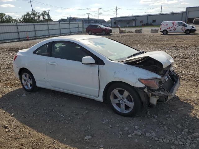 2HGFG126X8H564602 - 2008 HONDA CIVIC LX WHITE photo 4