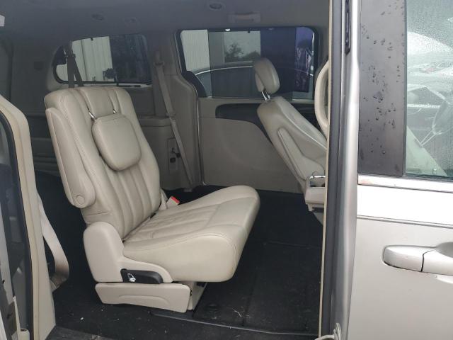 2A4RR8DG3BR704795 - 2011 CHRYSLER TOWN & COU TOURING L SILVER photo 10