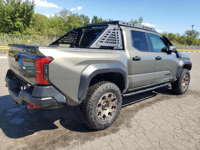 3TYLC5LN0ST031925 - 2025 TOYOTA TACOMA DOUBLE CAB 绿色 照片 3