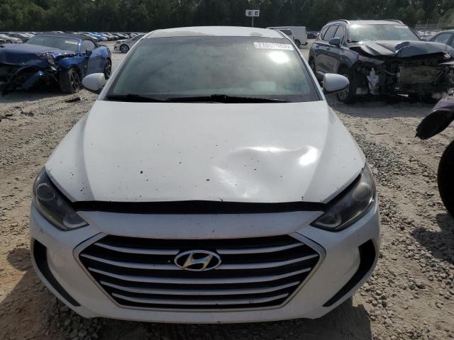 5NPD74LF5JH325493 - 2018 HYUNDAI ELANTRA SE WHITE photo 5