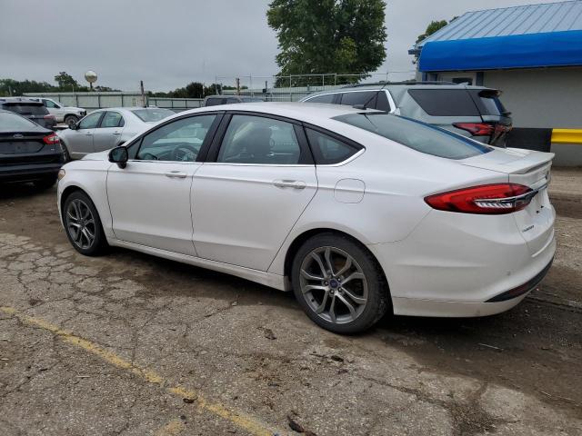 3FA6P0HDXHR342814 - 2017 FORD FUSION SE WHITE photo 2