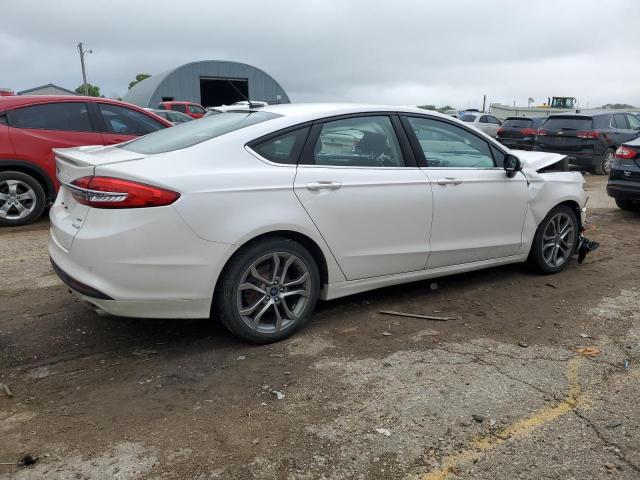 3FA6P0HDXHR342814 - 2017 FORD FUSION SE WHITE photo 3