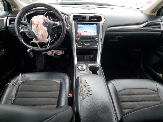 3FA6P0HDXHR342814 - 2017 FORD FUSION SE WHITE photo 8