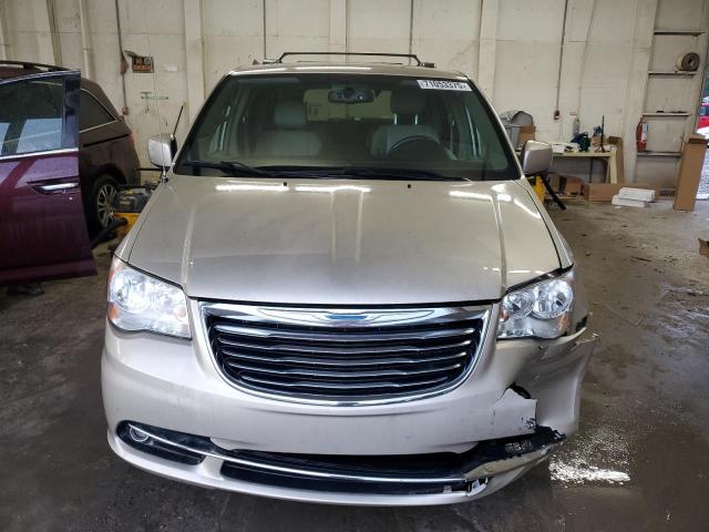 2C4RC1BG6FR552583 - 2015 CHRYSLER TOWN & COU TOURING GOLD photo 5