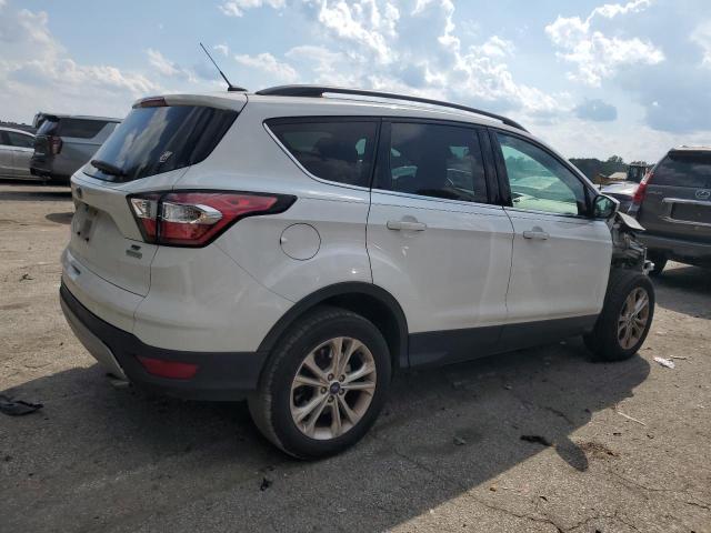 1FMCU0GD3JUA43649 - 2018 FORD ESCAPE SE 白色 照片 3