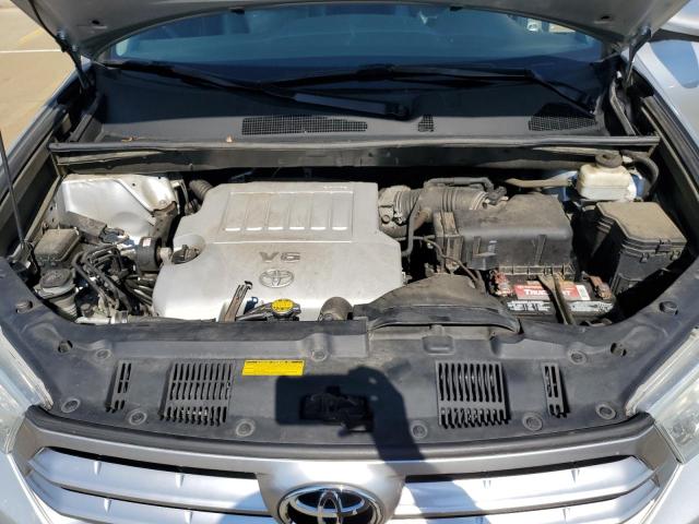 5TDBK3EH7DS203358 - 2013 TOYOTA HIGHLANDER BASE Gris photo 12