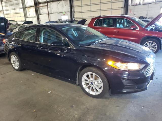 3FA6P0LU9LR149697 - 2020 FORD FUSION SE BLACK photo 4