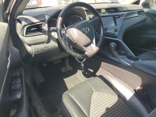 4T1B11HK1KU750810 - 2019 TOYOTA CAMRY L GRAY photo 8