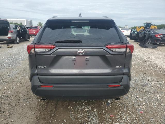 2T3W1RFVXPC224091 - 2023 TOYOTA RAV4 XLE 灰色 照片 6