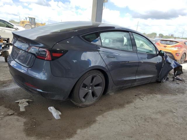 5YJ3E1EA7MF922455 - 2021 TESLA MODEL 3 GRAY photo 3