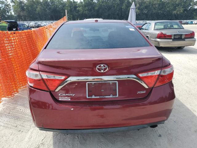 4T1BF1FK2HU638921 - 2017 TOYOTA CAMRY LE RED photo 6
