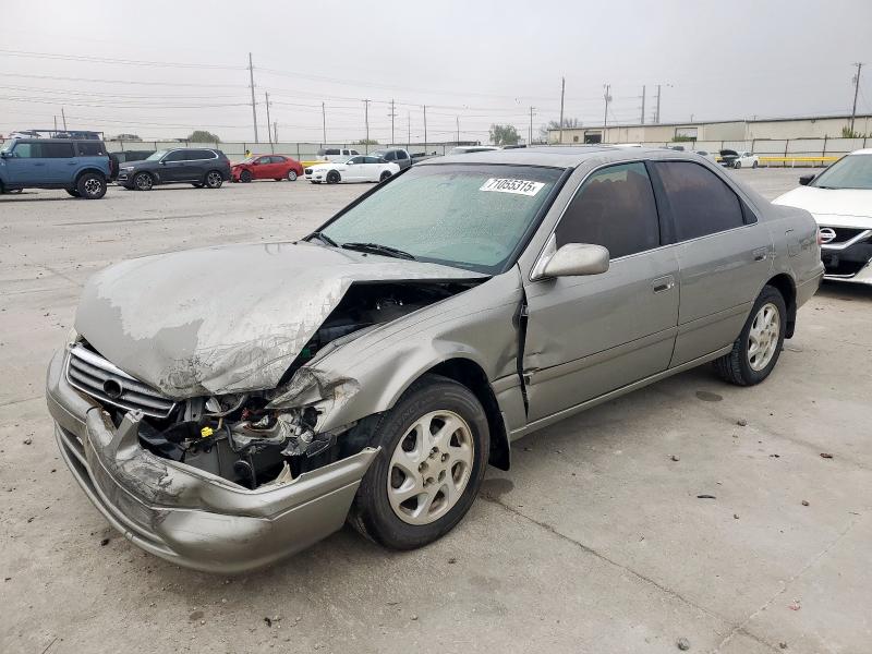 2000 TOYOTA CAMRY CE, 