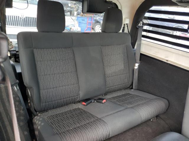 1C4AJWBG6CL210894 - 2012 JEEP WRANGLER SAHARA Жасыл фото 10