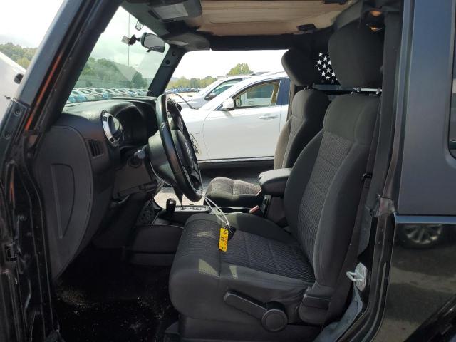 1C4AJWBG6CL210894 - 2012 JEEP WRANGLER SAHARA Жасыл фото 7