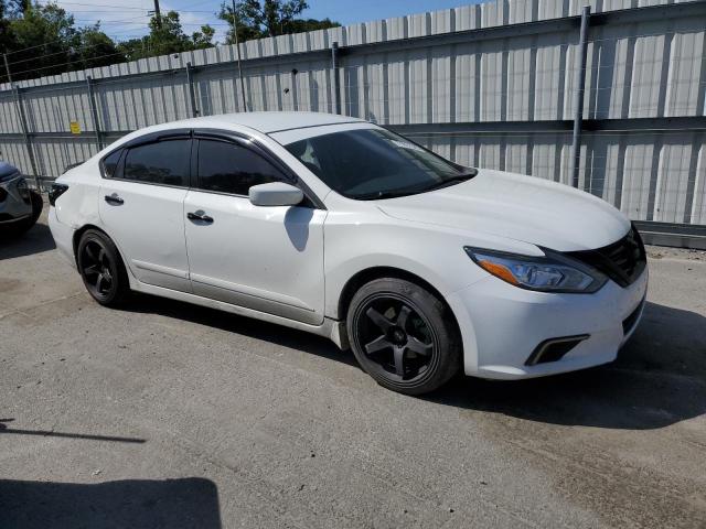 1N4AL3AP5JC256892 - 2018 NISSAN ALTIMA 2.5 თეთრი ფოტო 4