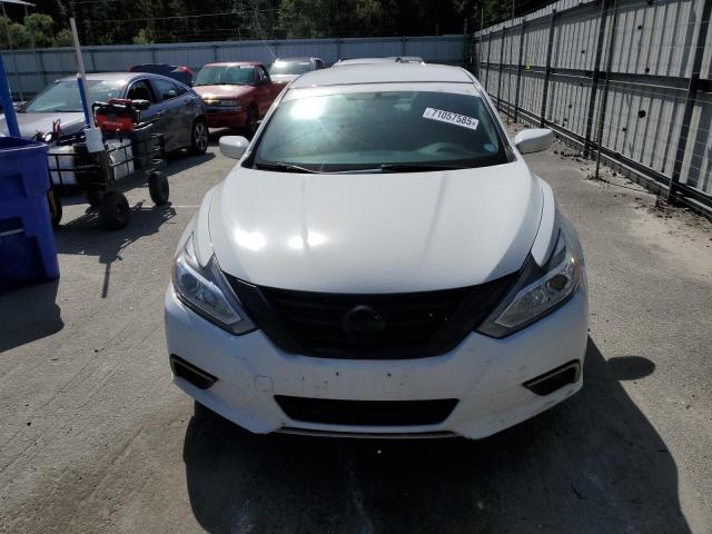 1N4AL3AP5JC256892 - 2018 NISSAN ALTIMA 2.5 თეთრი ფოტო 5