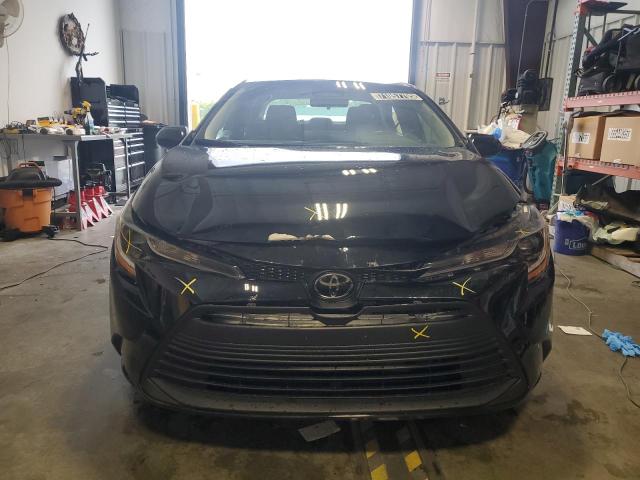 5YFB4MDEXRP174879 - 2024 TOYOTA COROLLA LE შავი ფოტო 5
