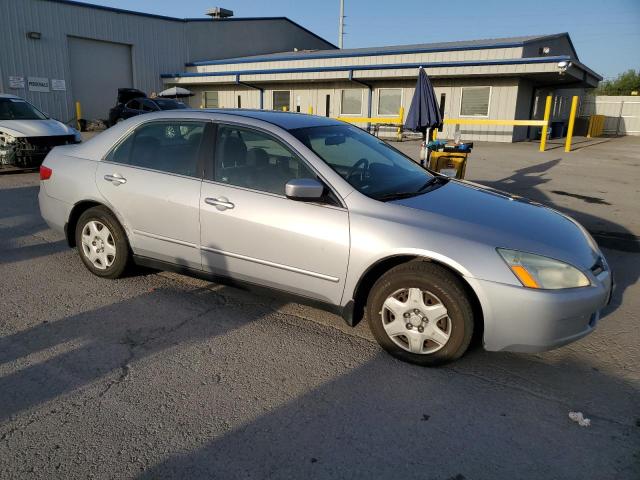 1HGCM56485A139952 - 2005 HONDA ACCORD LX SILVER photo 4