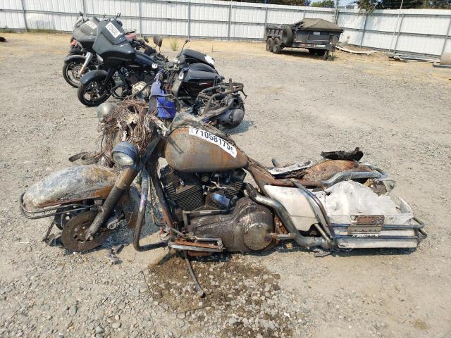 1HD1FCW39XY626453 - 1999 HARLEY-DAVIDSON FLHTCUI BURN photo 3