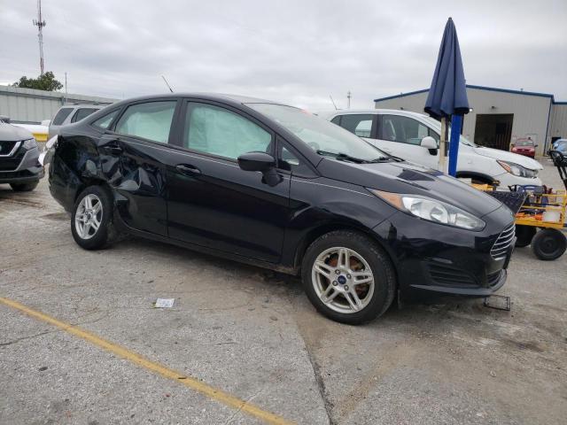 3FADP4BJ0JM127202 - 2018 FORD FIESTA SE BLACK photo 4