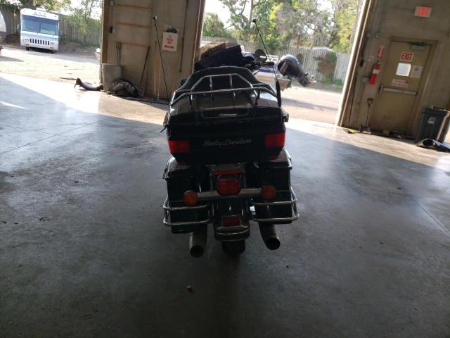 1HD1FC4197Y623960 - 2007 HARLEY-DAVIDSON FLHTCUI 黑色 照片 4