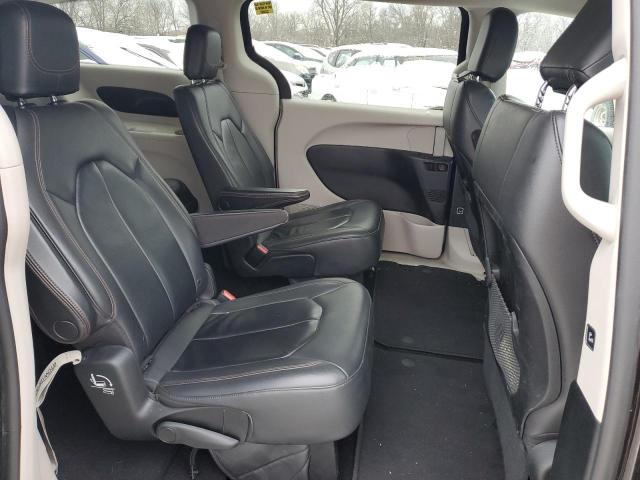 2C4RC1BG9HR526708 - 2017 CHRYSLER PACIFICA TOURING L BLACK photo 11