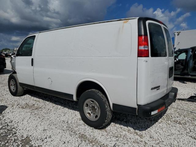 1GCWGFCF9F1233046 - 2015 CHEVROLET EXPRESS G2 Biały zdjęcie 2