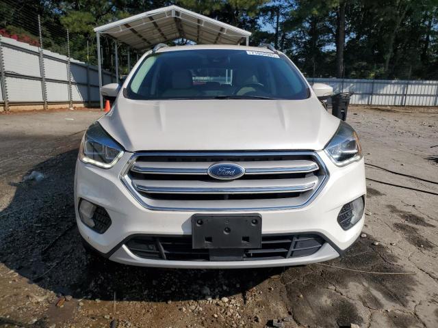 1FMCU9J93JUA22745 - 2018 FORD ESCAPE TITANIUM WHITE photo 5