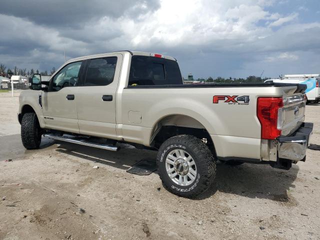 1FT7W2BT7JEC23768 - 2018 FORD F250 SUPER DUTY 金色 照片 2