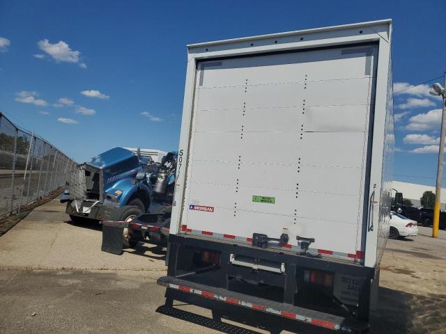 54DC4W1B0KS813507 - 2019 ISUZU NPR HD Ақ фото 3