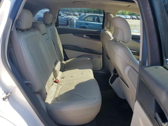 2LMTJ8LR3GBL31571 - 2016 LINCOLN MKX RESERVE 白色 照片 11