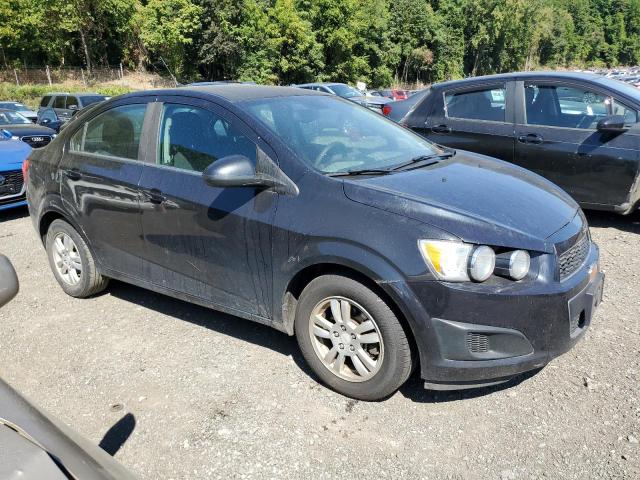 1G1JC5SG3D4109420 - 2013 CHEVROLET SONIC LT BLACK photo 4