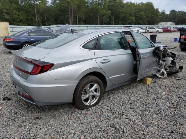 5NPEG4JA4MH070576 - 2021 HYUNDAI SONATA SE SILVER photo 3