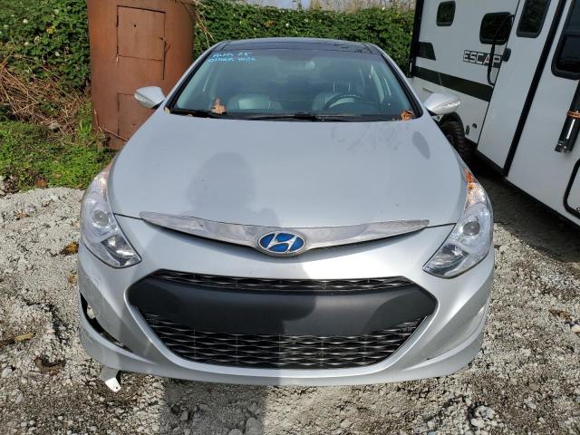 KMHEC4A46DA087758 - 2013 HYUNDAI SONATA HYBRID SILVER photo 5