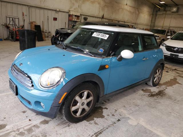 2009 MINI COOPER, 